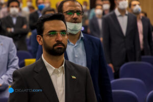 جهرمی: به هیچ وجه اجازه گران شدن اینترنت را نمی‌دهیم